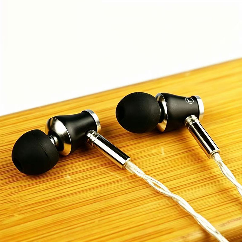 Wired Earphone Mic - Наушники HiFi In-Ear с заменяемым кабелем